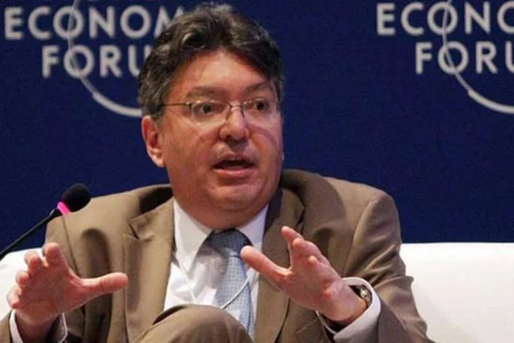 Cárdenas, da Colômbia, afirmou que o 'problema estrutural da baixa produtividade' na A. Latina se resolve combatendo a  'informalidade' (Wikimedia Commons)