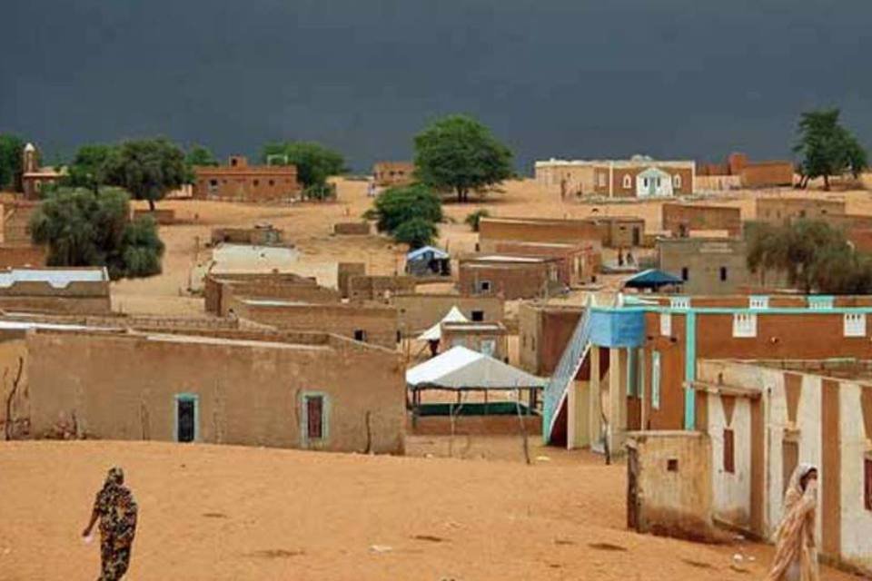 Mauritanos voltam a pedir renúncia do presidente