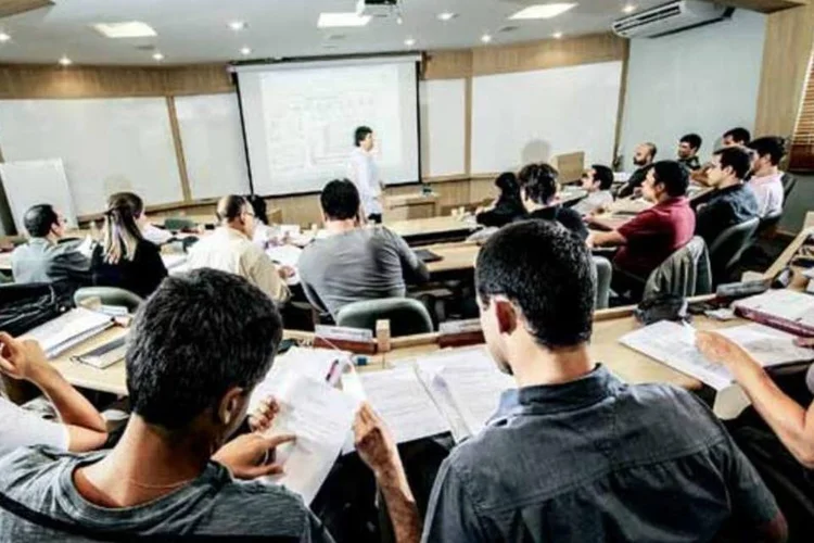 
	Aula no MBA do Coppead, no Rio de Janeiro: escolas brasileiras est&atilde;o mais globalizadas
 (André Valentim/EXAME.com)