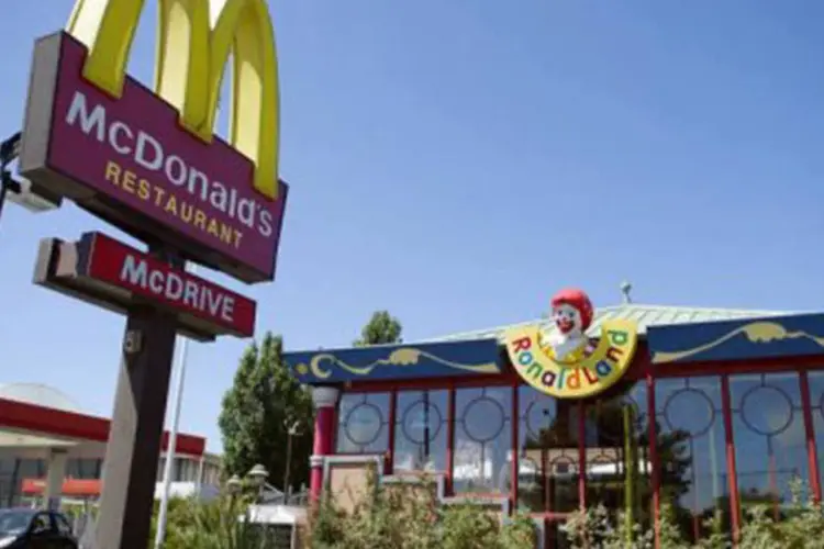 McDonald's: rede de lanchonetes encerrou o ano de 2011 com vendas totais de 27 bilhões de dólares (Bertrand Langlois/AFP)