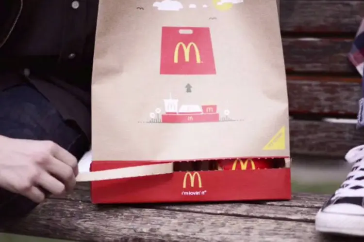 Nova embalagem: criação do McDonald's da Hungria (Reprodução)