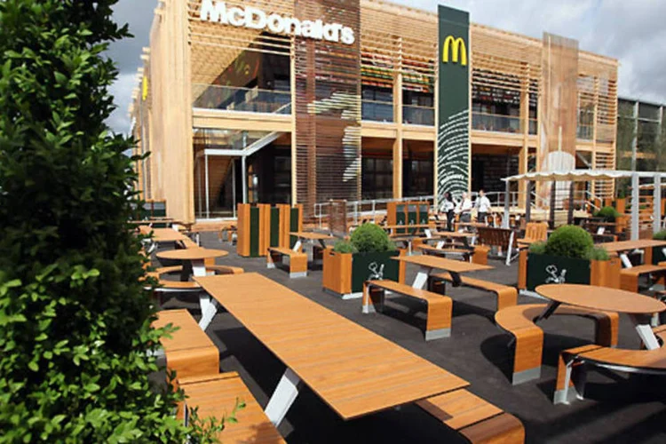 Loja do McDonald's no Parque Olímpico de Londres: Marca está sendo rejeitada pelos ingleses (Getty Images)
