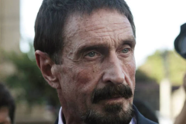 John McAfee: o empresário, por enquanto, está retido em um centro de detenção imigratória na Cidade da Guatemala (REUTERS/William Gularte)