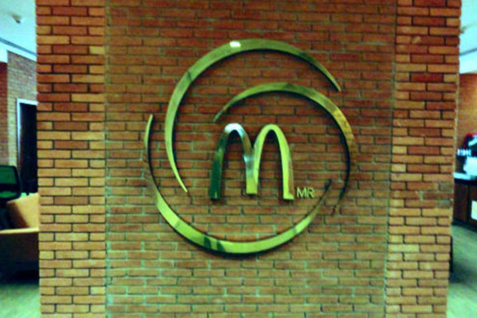 McDonald's tem queda de 30% no lucro trimestral