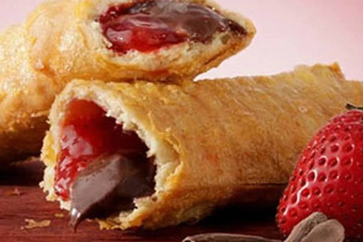 Torta de Chocolate com Morango será servida em todos os restaurantes da marca (Divulgação)
