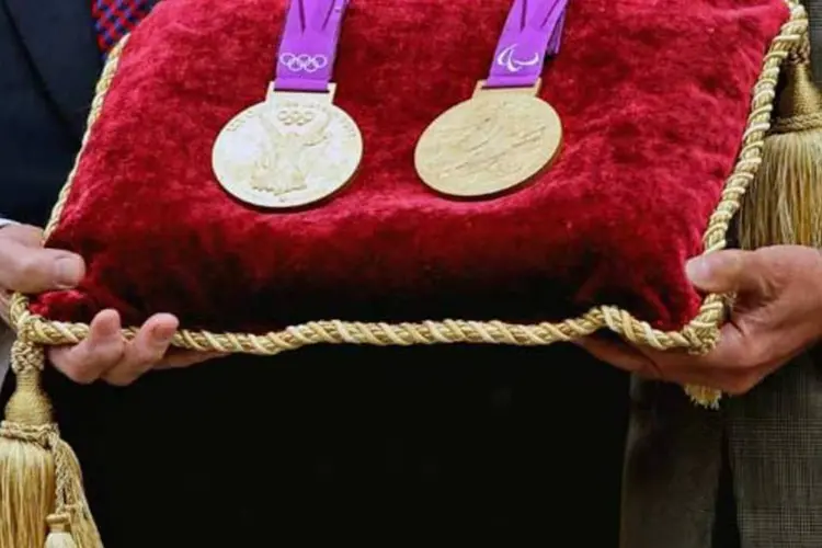 
	Medalhas oficiais da Olimp&iacute;adas Londres 2012: A superioridade de Rudisha &eacute; tanta que ele det&eacute;m as quatro melhores marcas do ano
 (Divulgação)