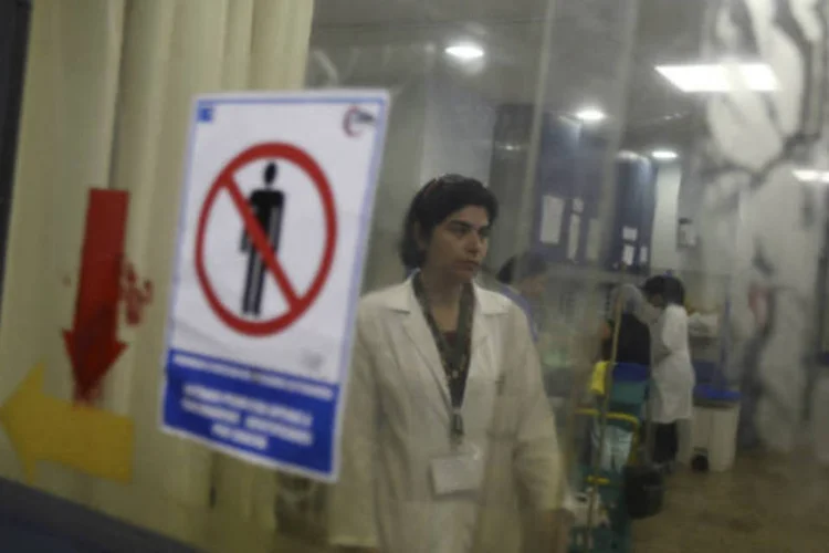 
	Sa&uacute;de no Brasil: uma das situa&ccedil;&otilde;es mais delicadas &eacute; a do Hospital Leonor Mendes Barros, no Belenzinho, onde foram descobertas fezes de rato
 (REUTERS/Pilar Olivares)