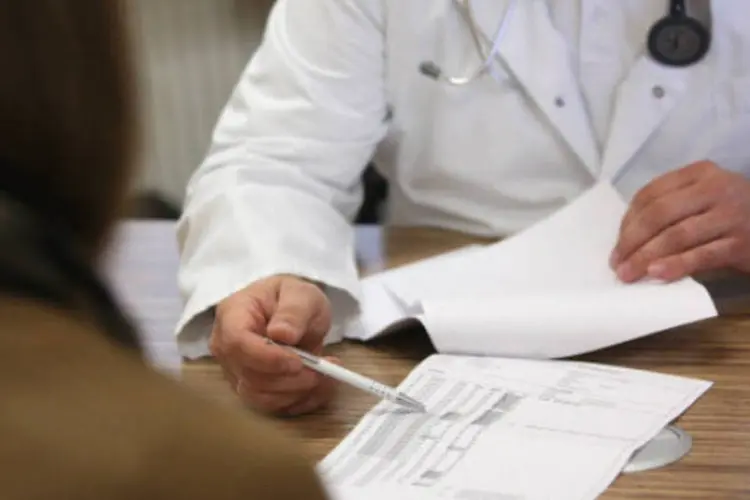 Médicos: unidades privadas vão ofertar aos pacientes da rede municipal cerca de 61,6 mil exames (Getty Images)