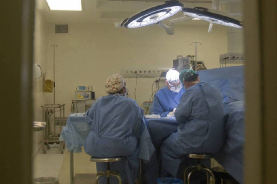 Associação Médica Brasileira pede anulação de programa