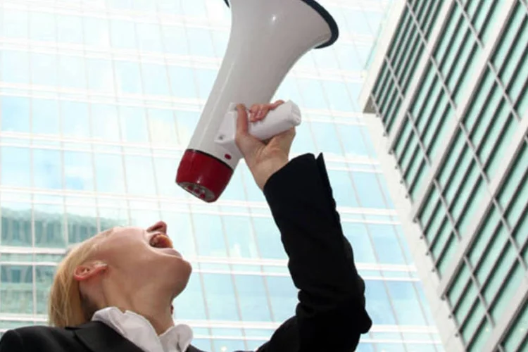 
	Segundo a consultora C&eacute;lia Le&atilde;o, protestar &eacute; necess&aacute;rio, mas sem atitudes destrutivas ou pouco &eacute;ticas
 (Dreamstime.com)
