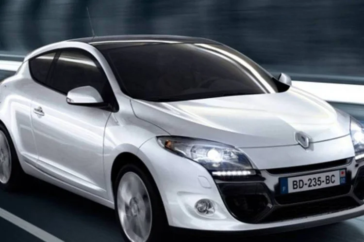 A marca também apresentou novas opções de motorização, incluindo duas a diesel (com 110 cv ou 130 cv) e uma a gasolina, que entrega 115 cv (Divulgação)