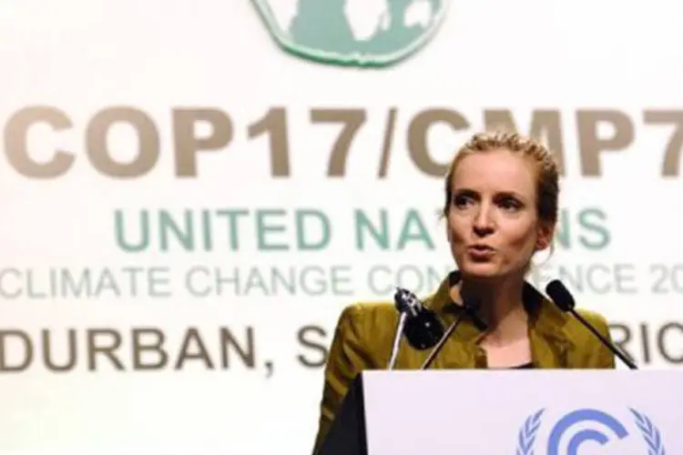 A ministra francesa do Meio Ambiente, Nathalie Kosciusko-Morizet, discursa na COP17:  a Europa oferece renovar seus compromissos no Protocolo de Kyoto (Stephane de Sakutin/AFP)
