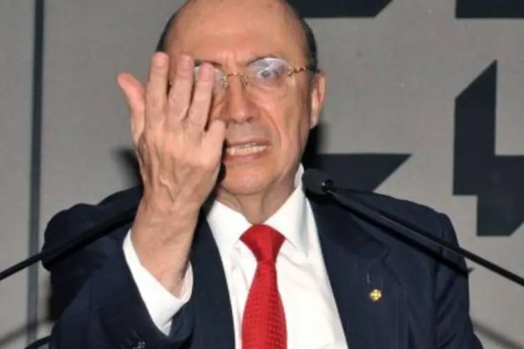 Meirelles comanda aperto monetário (.)