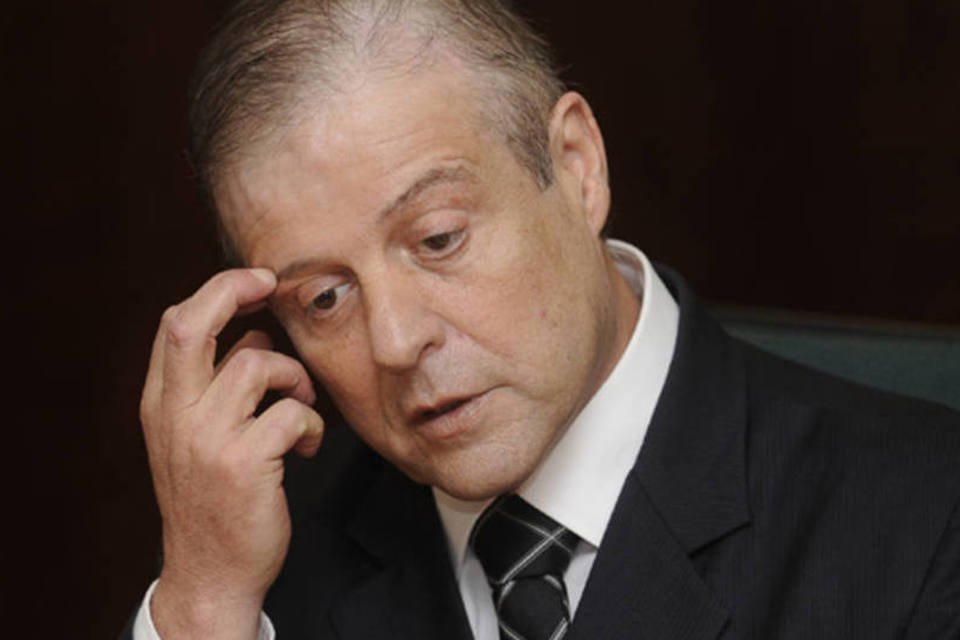 Estado de saúde do ex-ministro Mendes Ribeiro é crítico