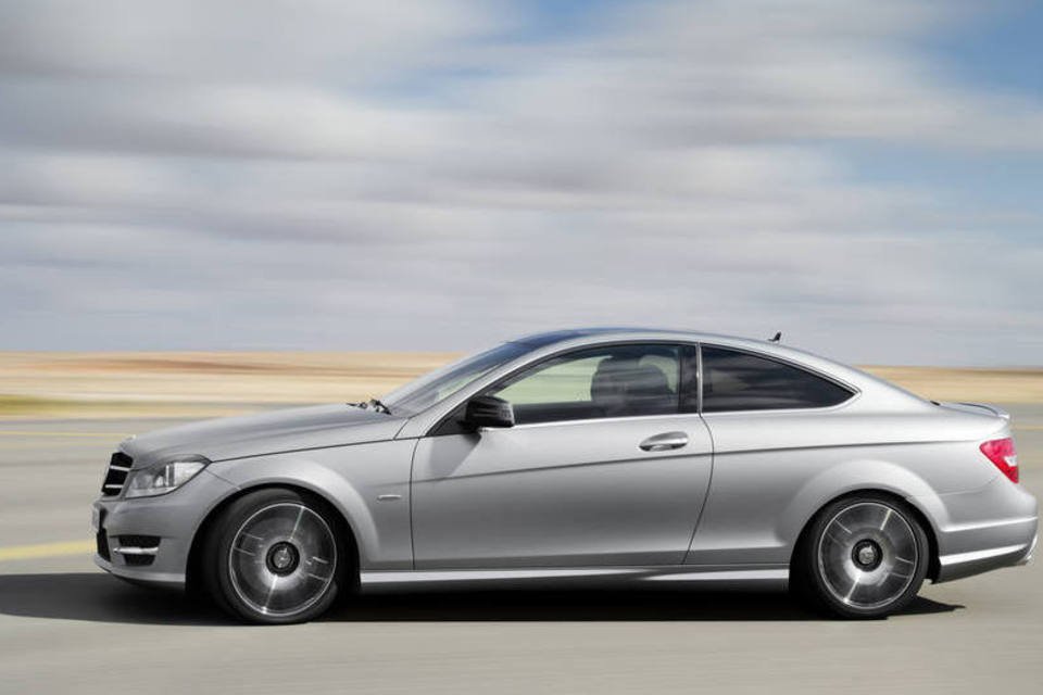 Mercedes-Benz chama recall de Classe C por defeito em cinto