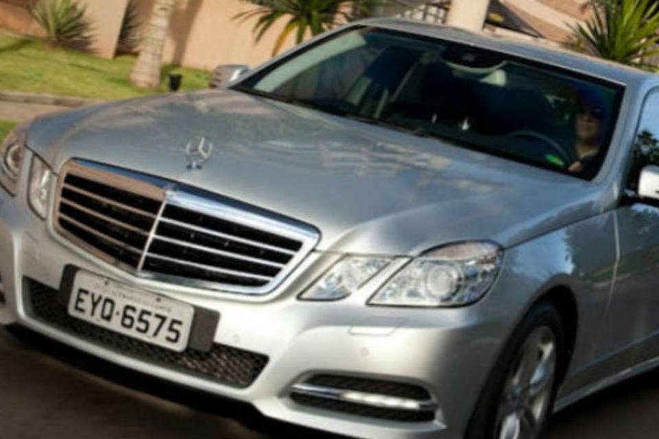 Mercedes traz Classe E 500 Guard ao Brasil