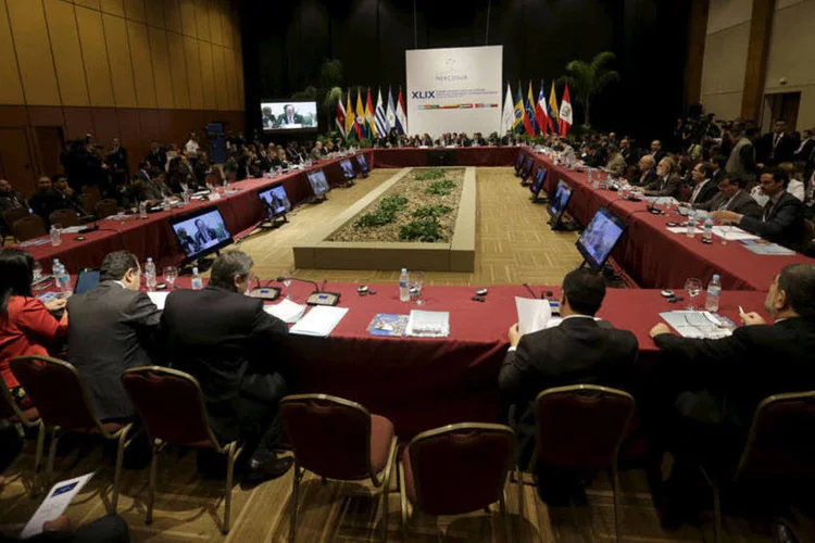 
	Reuni&atilde;o do Mercosul: &quot;lamentamos que o Uruguai e a Argentina tenham anunciado publicamente, sem antes informar e consultar o nosso pa&iacute;s&quot; disse chanceler paraguaio
 (REUTERS/Jorge Adorno)