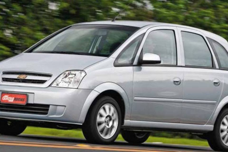 GM paralisa fábrica em SP enquanto negocia com sindicato