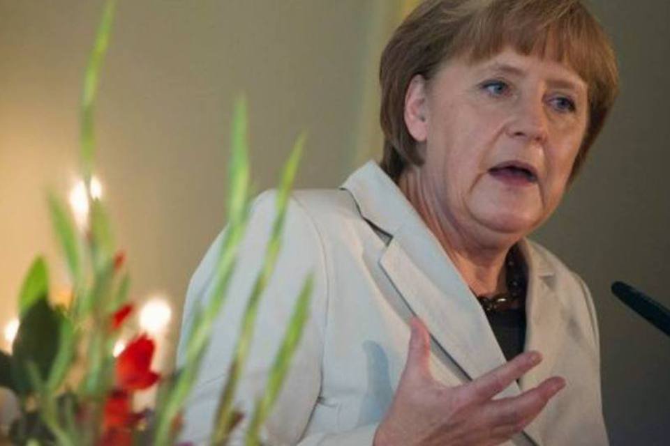 Economias de Alemanha e França estão divergentes, diz Merkel