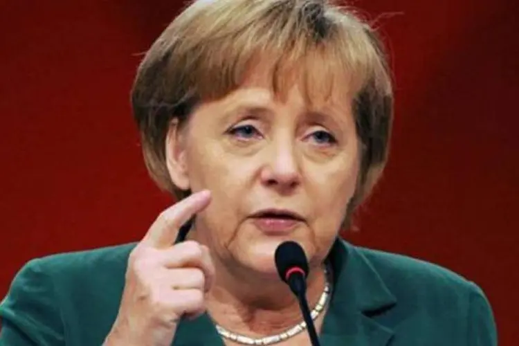 Merkel pediu na véspera a introdução de uma taxa sobre as transações financeiras (Franziska Kraufmann/AFP)