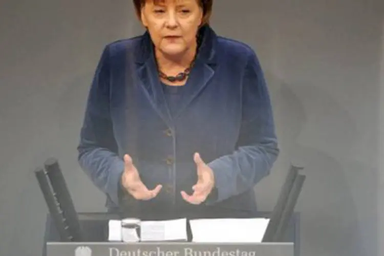 A chanceler alemã, Angela Merkel, criticou a proposta de eurobônus (Johannes Eisele/AFP)