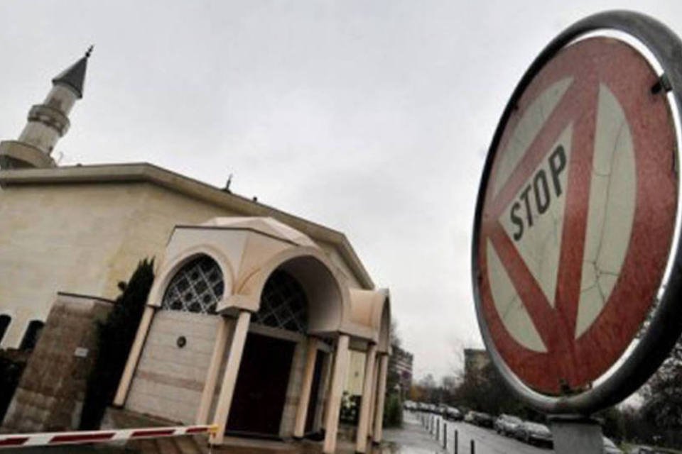 Político suíço chama "Noite dos Cristais" contra mesquitas