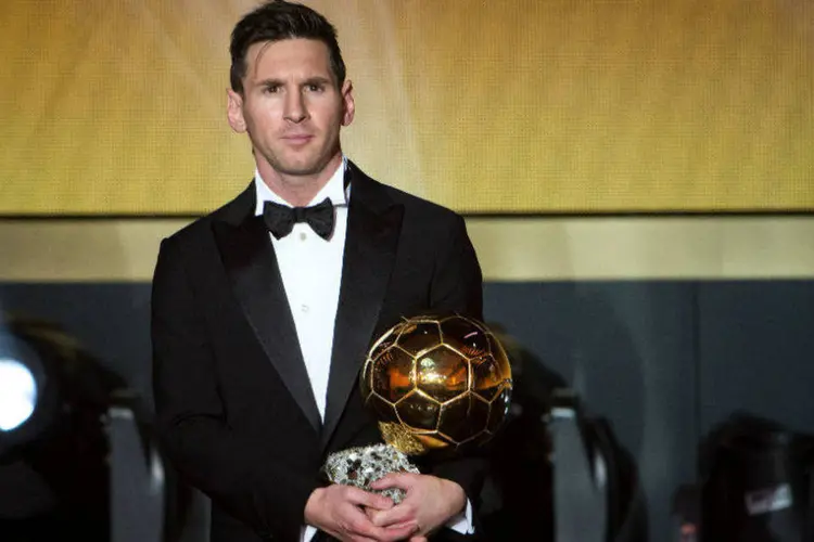 
	Messi durante a premia&ccedil;&atilde;o Bola de Ouro da Fifa 2015: &quot;&Eacute; incr&iacute;vel que seja a quinta&quot;, disse o jogador
 (Philipp Schmidli/Getty Images)