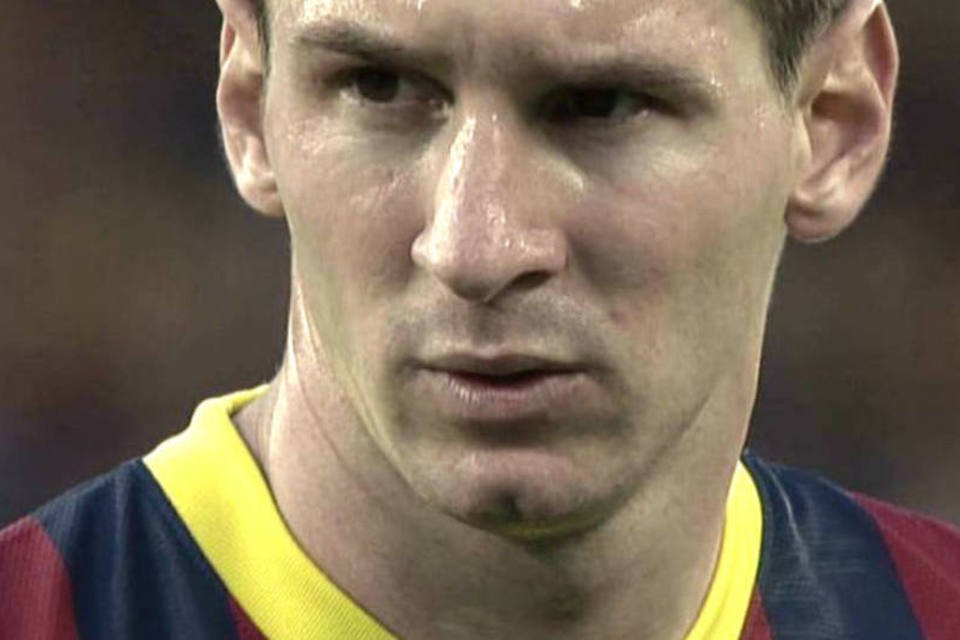 Procuradoria espanhola pede prisão de Messi por fraude