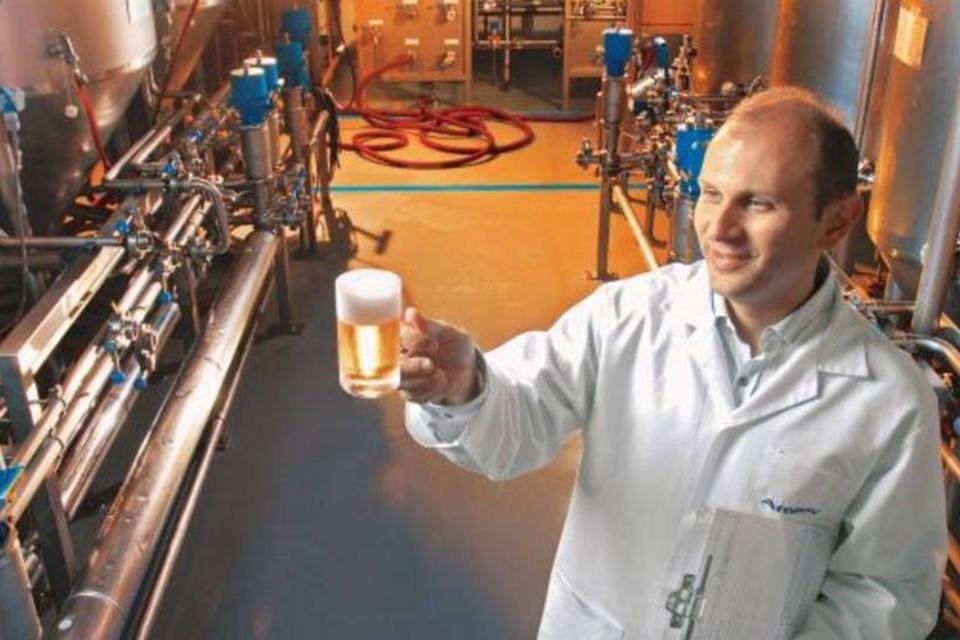 Mestre cervejeiro da AmBev: futuros gestores devem conhecer todas áreas da empresa (Germado Luders/Exame)