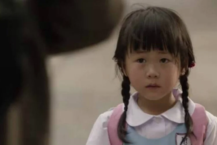"'My Dad's Story: Dream for My Child": garota explica motivos que fazem de seu pai uma grande pessoa (Reprodução/YouTube/MetLife Hong Kong)