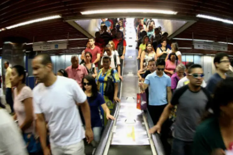 Transporte público: passageiros em estação de metrô de São Paulo (Friedemann Vogel/Getty Images)