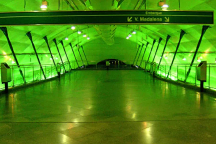 
	Esta&ccedil;&atilde;o de metr&ocirc; da linha verde, em S&atilde;o Paulo:&nbsp;a investiga&ccedil;&atilde;o do Cade teve in&iacute;cio a partir de um acordo de leni&ecirc;ncia com a Siemens.
 (GettyImages)