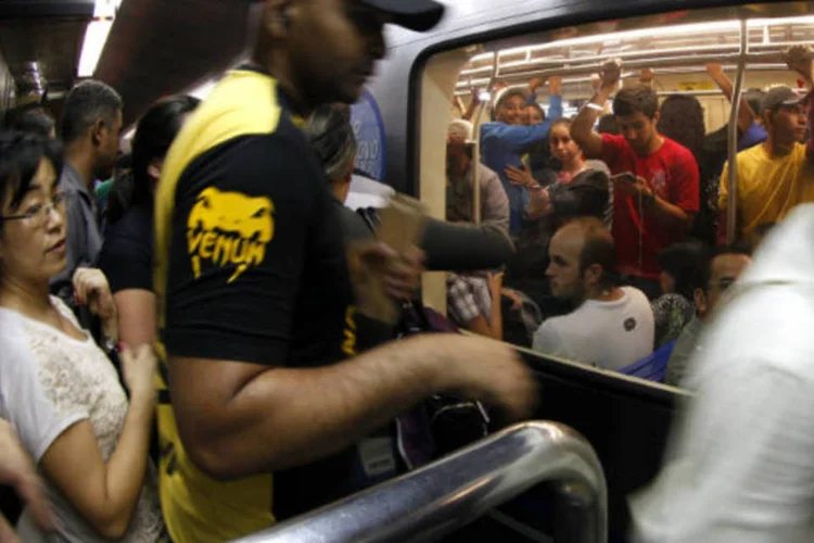 
	Metr&ocirc;: pela estimativa do MP, valor total para reforma de 96 trens ficou em cerca de R$ 1,9 bilh&atilde;o
 (REUTERS/Paulo Whitaker)