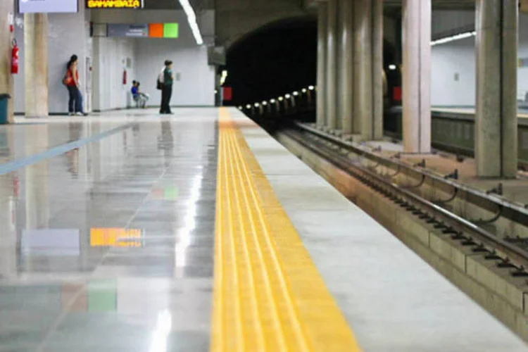 
	Metr&ocirc; do Distrito Federal: &ldquo;N&atilde;o houve proposta, o GDF, ao final da audi&ecirc;ncia informou que n&atilde;o tinha interesse em fazer concilia&ccedil;&atilde;o&quot;
 (Wikimedia Commons)