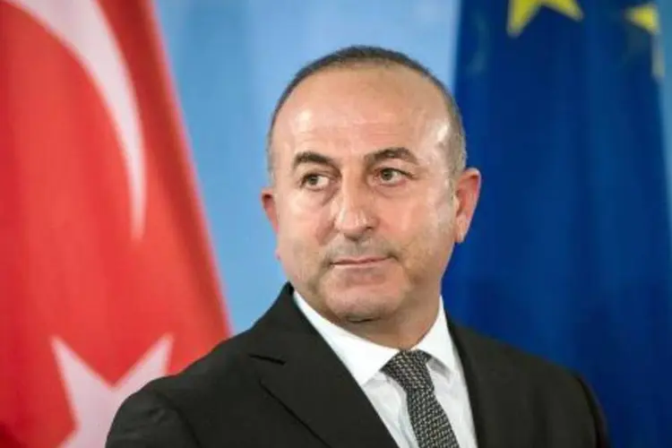 
	Chanceler turco, Mevlut Cavusoglu: chefe da diplomacia turca reiterou seu respeito &agrave; integridade territorial do Iraque
 (Maja Hitij/AFP)