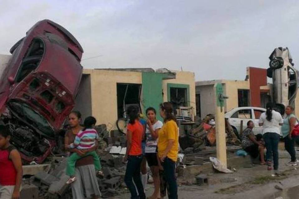Autoridades elevam para 14 os mortos por tornado no México