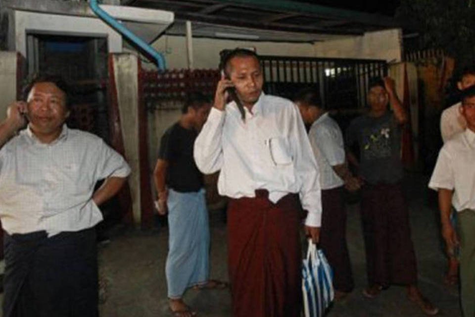 Mianmar liberta 60 presos políticos