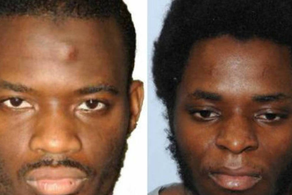Prisão perpétua para assassinos de soldado em rua de Londres