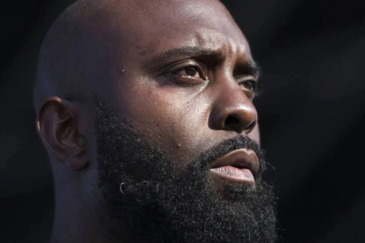 Michael Brown: "tudo o que eu quero amanhã (hoje) é paz quando colocarmos nosso filho para descansar” (Adrees Latif/Reuters)