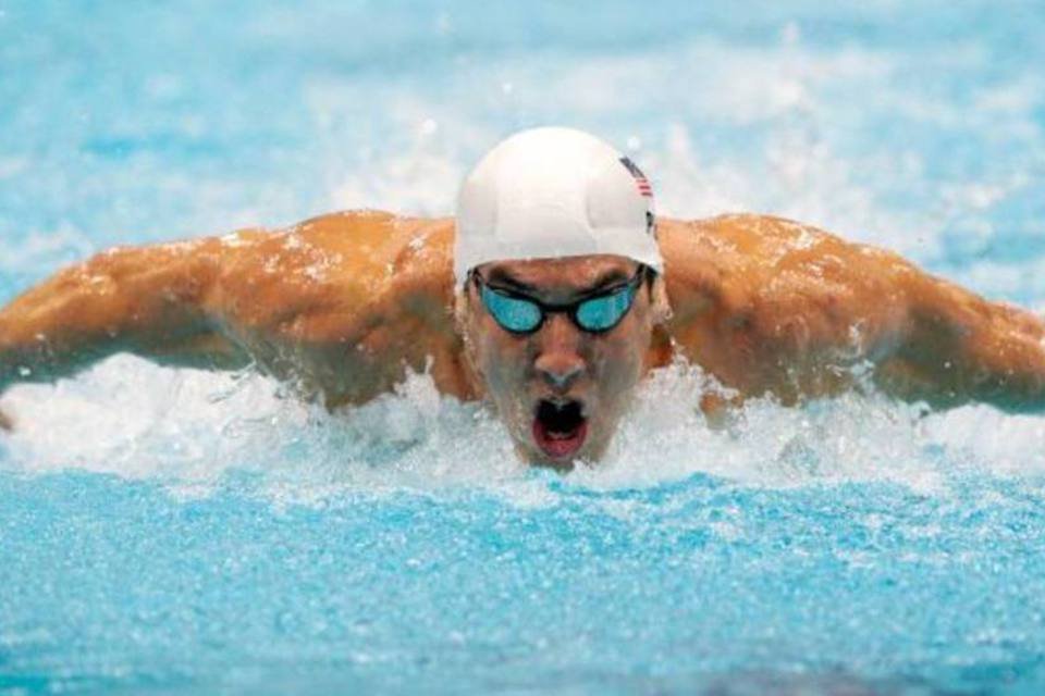 Phelps ganha 19º ouro e vira o maior medalhista da história