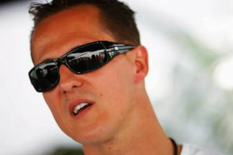 
	Michael Schumacher: n&atilde;o foram dados detalhes sobre o estado de sa&uacute;de
 (Mark Thompson/AFP)