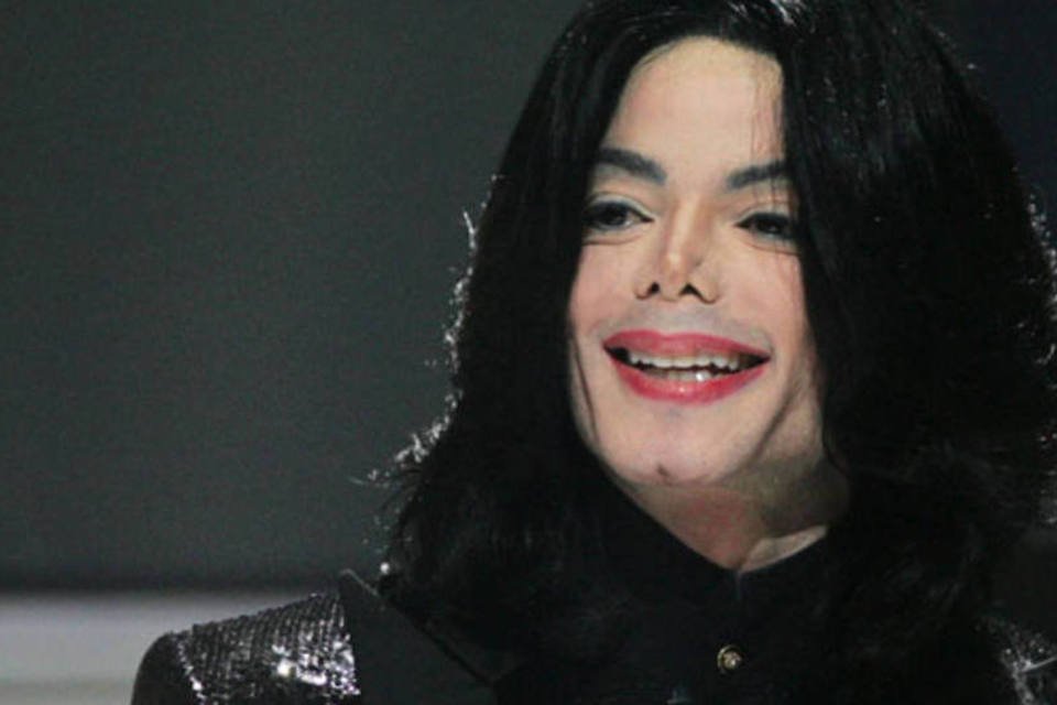 Julgamento cível vai rever vida de Michael Jackson