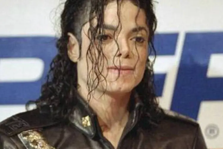 
	Michael Jackson : publica&ccedil;&atilde;o detalhou que os herdeiros do&nbsp;&quot;Rei do Pop&quot;&nbsp;ganharam US$ 160 milh&otilde;es somente entre junho de 2012 e junho de 2013
 (Reprodução)
