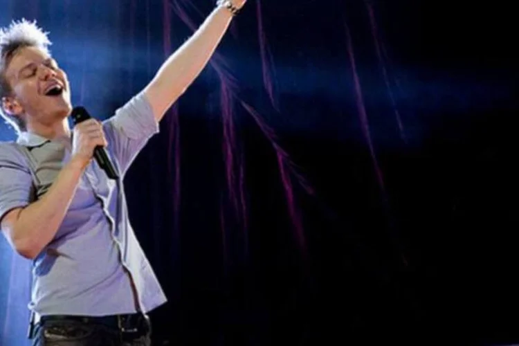 
	Michel Tel&oacute;: o &aacute;lbum&nbsp;&quot;Coraz&oacute;n Profundo&quot; ser&aacute; lan&ccedil;ado no dia 23
 (Divulgação)