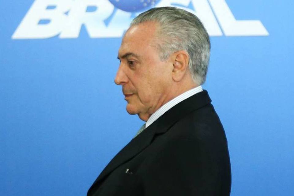 Temer sanciona refinanciamento de dívidas de caminhoneiros