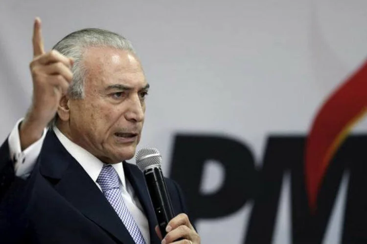 
	PMDB: o partido pede a diminui&ccedil;&atilde;o dos custos da m&aacute;quina p&uacute;blica, como a redu&ccedil;&atilde;o de minist&eacute;rios, cargos comissionados e at&eacute; de programas que s&atilde;o vitrine da administra&ccedil;&atilde;o petista
 (Ueslei Marcelino/Reuters)