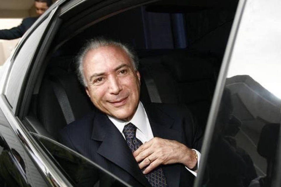 É possível diferença entre Dilma e Aécio aumentar, diz Temer