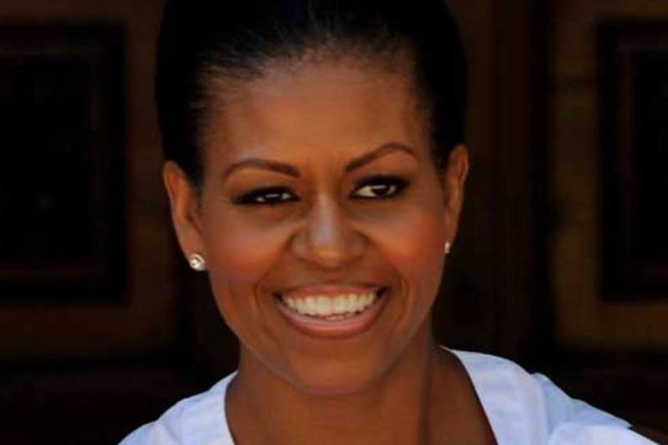 Michelle Obama diz a brasileiros que estudem e sonhem