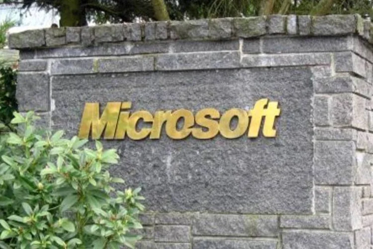 Microsoft: aposta em redes sociais (.)