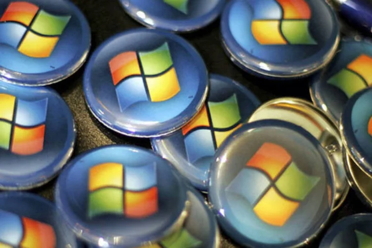 Grandes departamentos gorvenamentais são alvos importantes para empresas como a Microsoft e o Google (Getty Images)